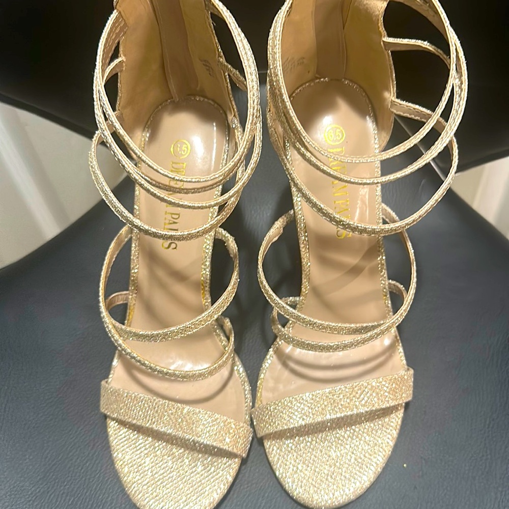 DreamPairs Gold strappy women’s heels